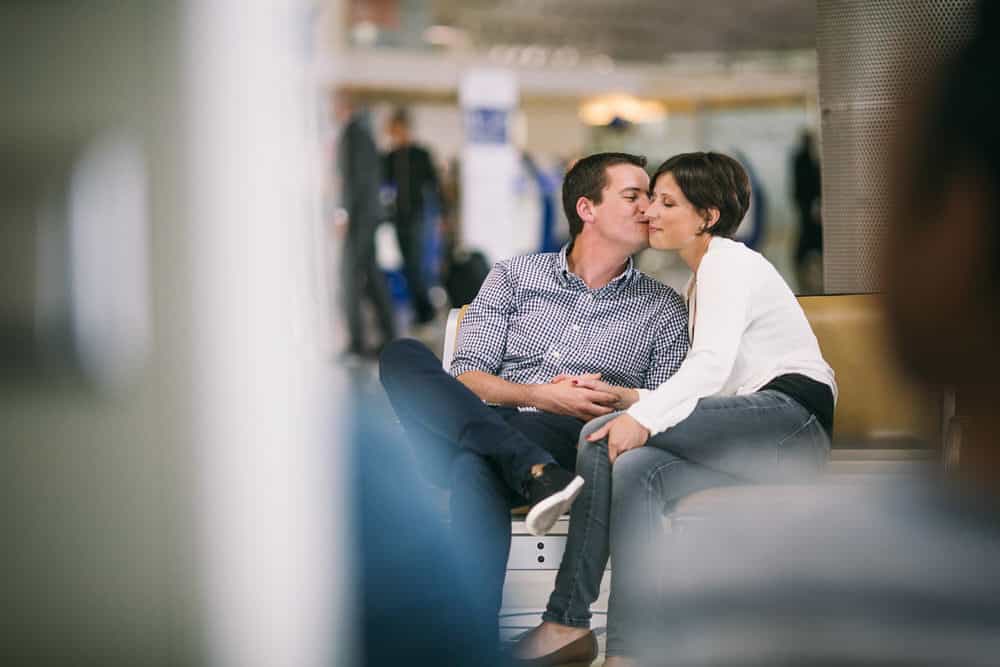 photos de couple love session aeroport de paris cdg davgemini.com 0023 - Photo de couple à l'aéroport
